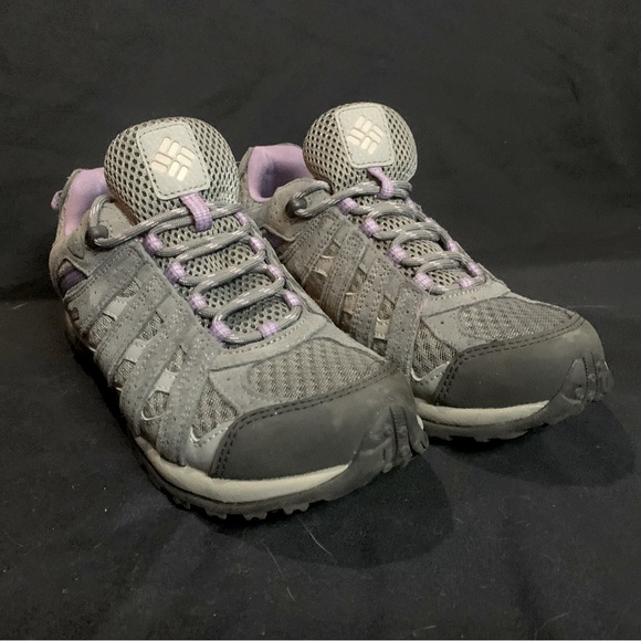 Columbia Hiking Shoe - Picture 3 of 4